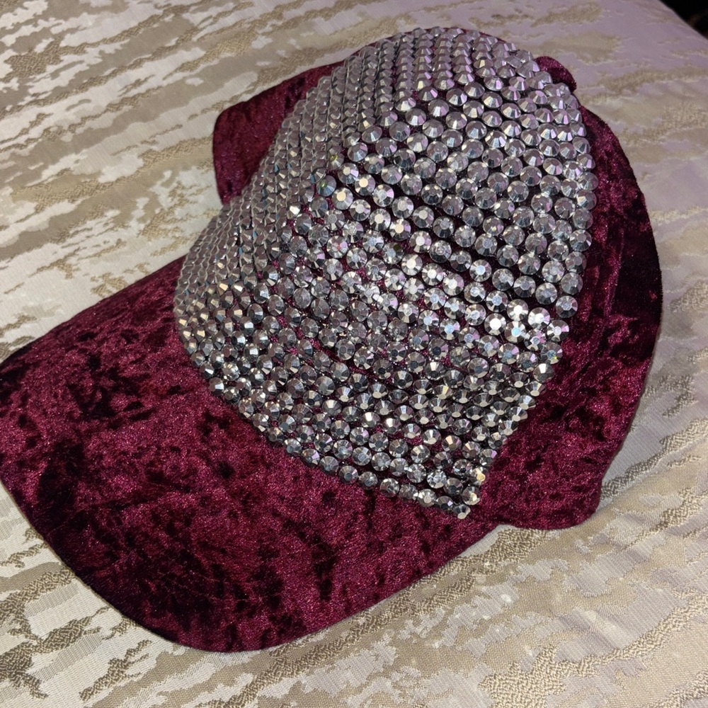 David and Young Burgundy Rhinestone Cap - Picture 2 of 4